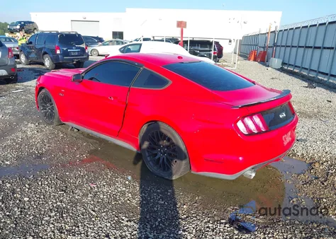 2017 Ford Mustang Gt Premium z USA, uszkodzony, nr VIN 1FA6P8CF5H5317183